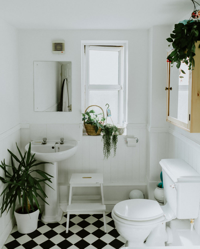 Small Bathroom